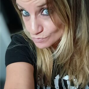 Meet your Posher, Leann